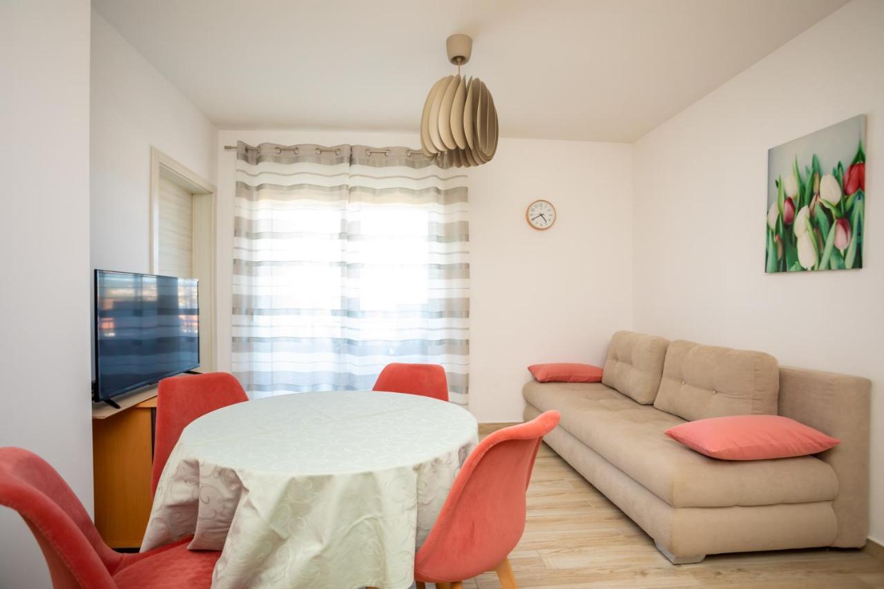 Apartments Jelena Vantacici Buitenkant foto